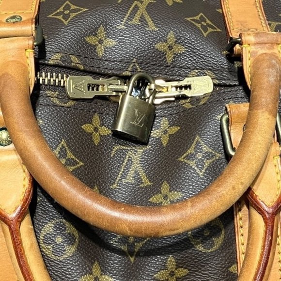 LOUIS VUITTON Authentic Brown Monogram Keepall 55 Boston Bag - Picture 7 of 9